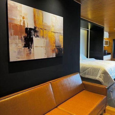 Chales Sebold Alfredo Wagner Luaran gambar